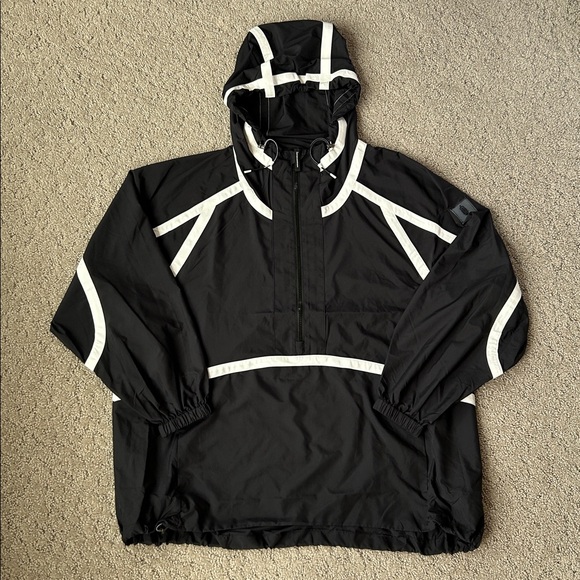 Free People Movement Care FP Run Like The Wind Logo Windbreaker Jacket XS NWOT - Picture 5 of 13